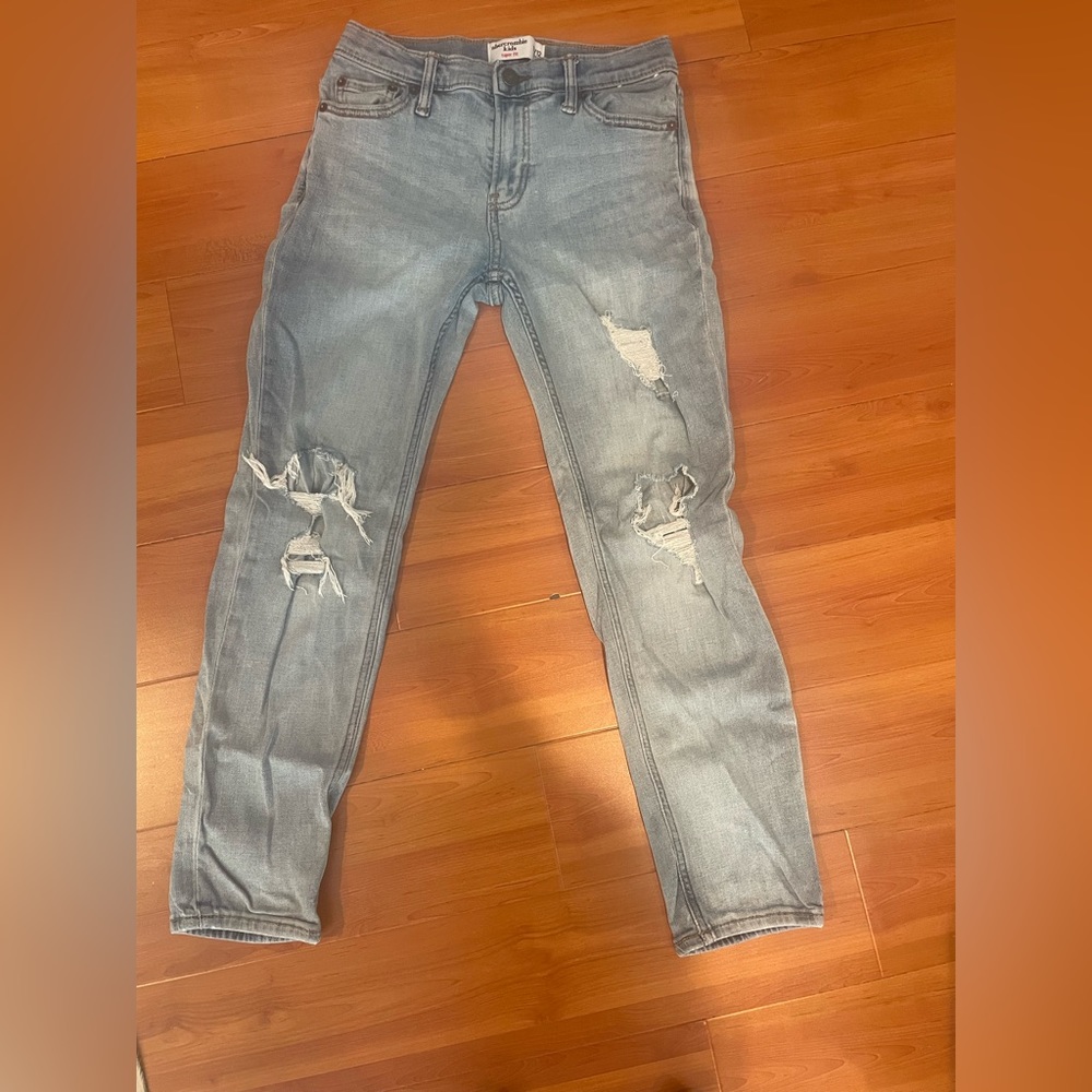 Abercrombie Boys Ripped Jeans, Taper cut, Size 11/12